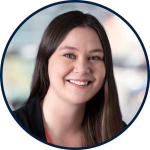 Lindsey Angell Headshot