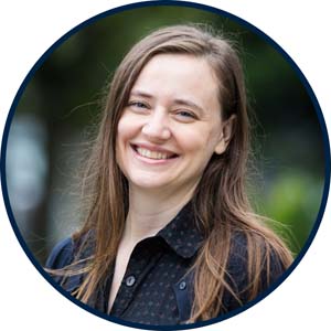 Anna Dengler Headshot