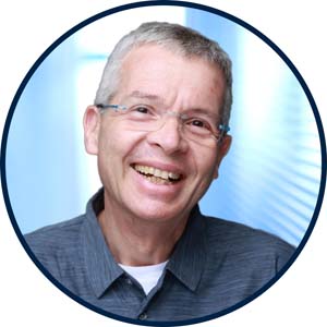 Arie Kremen Headshot
